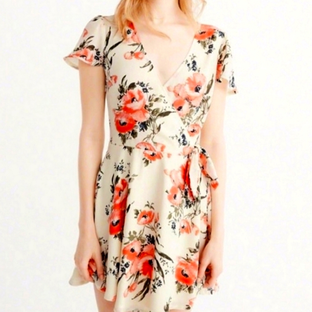 NWOT Abercrombie & Fitch cute flutter sleeves dress